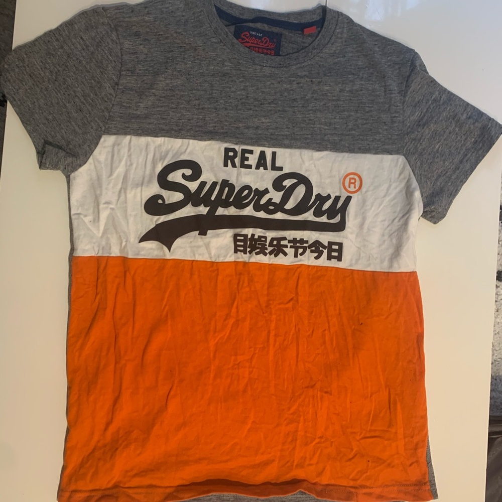 Graphic t shirt
